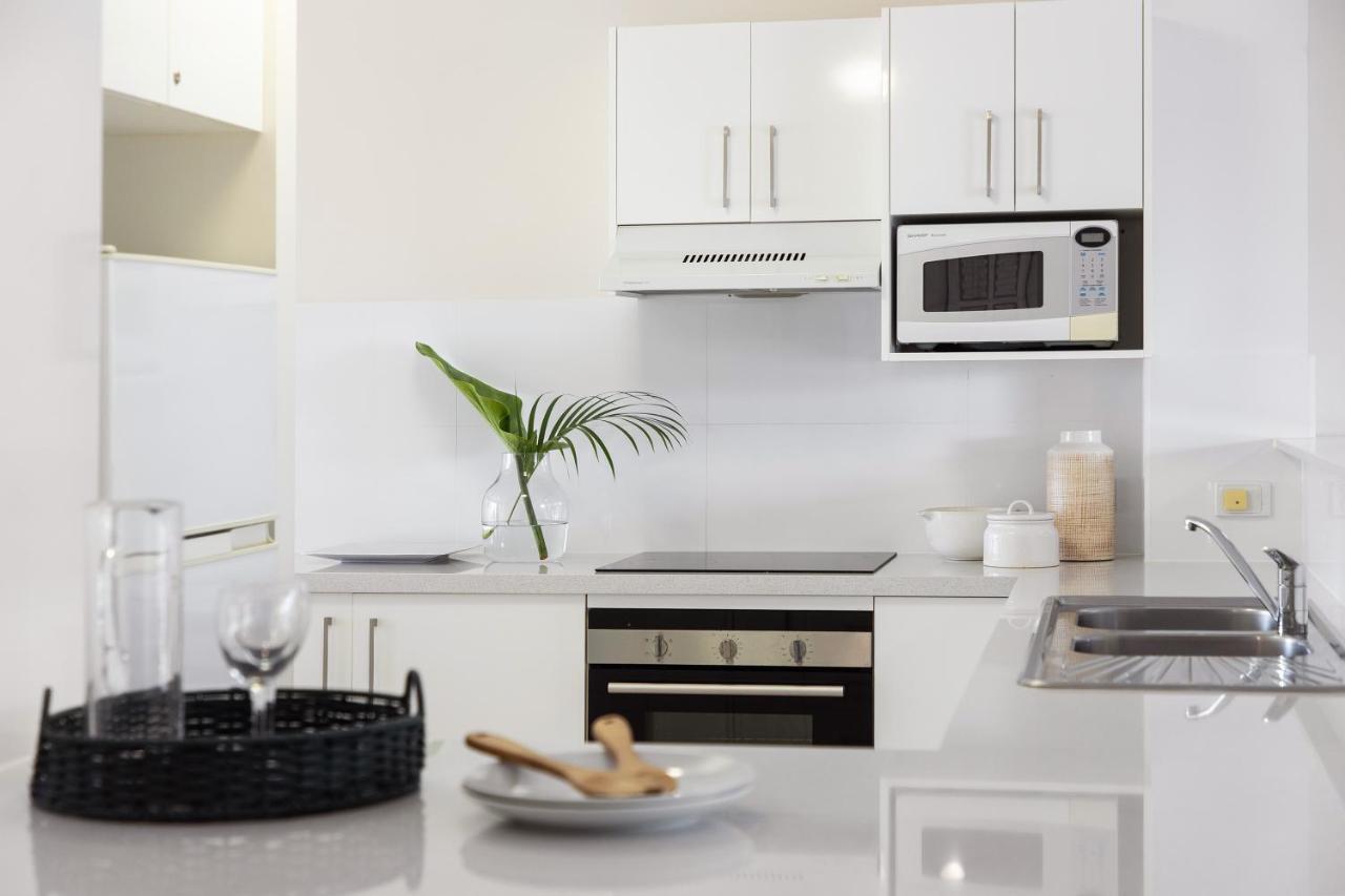 Sunset Cove Noosa Aparthotel Нусавил Екстериор снимка