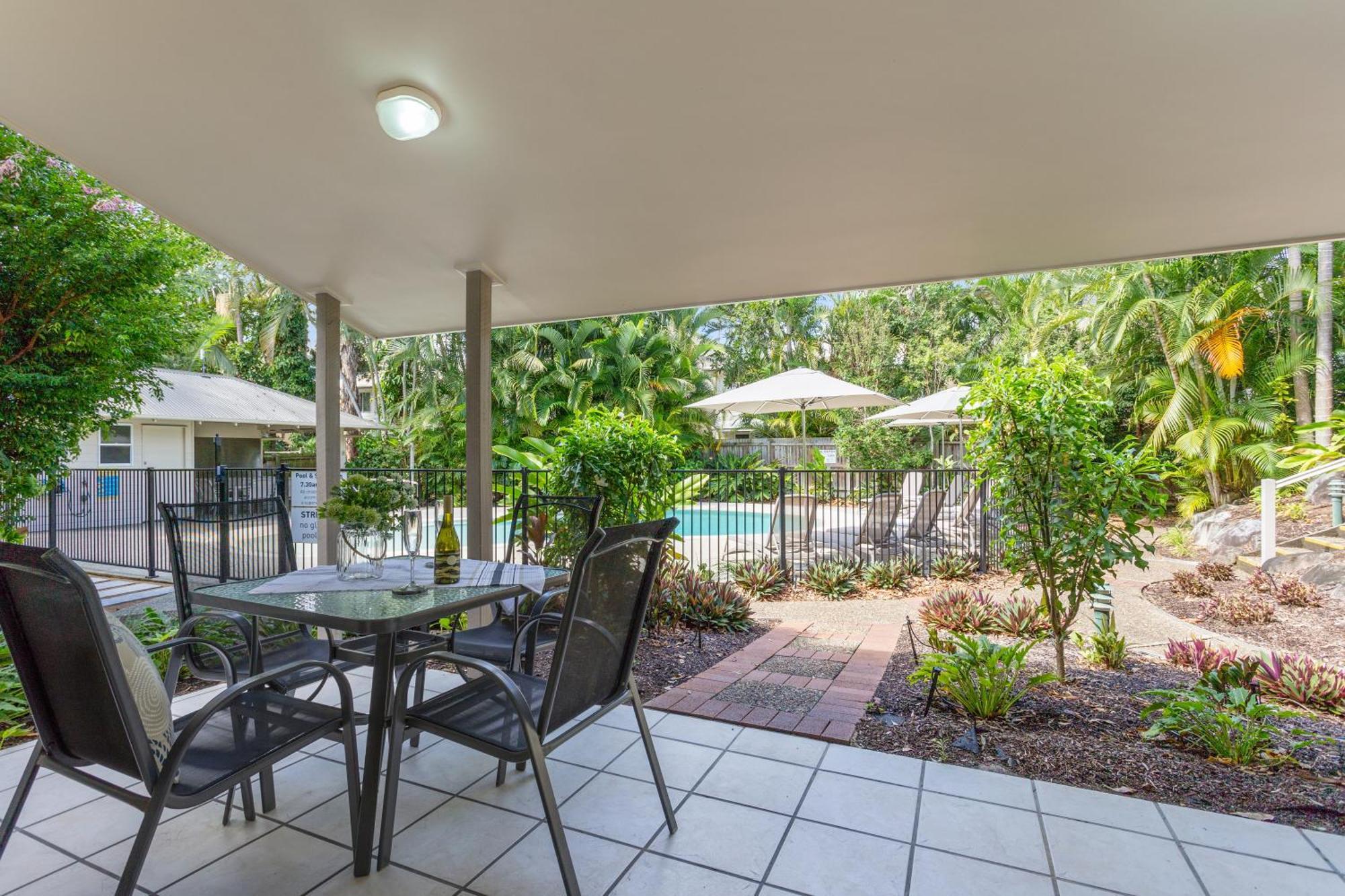 Sunset Cove Noosa Aparthotel Нусавил Екстериор снимка