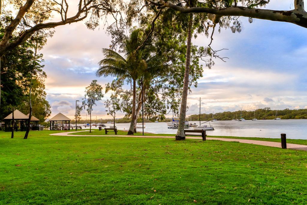 Sunset Cove Noosa Aparthotel Нусавил Екстериор снимка